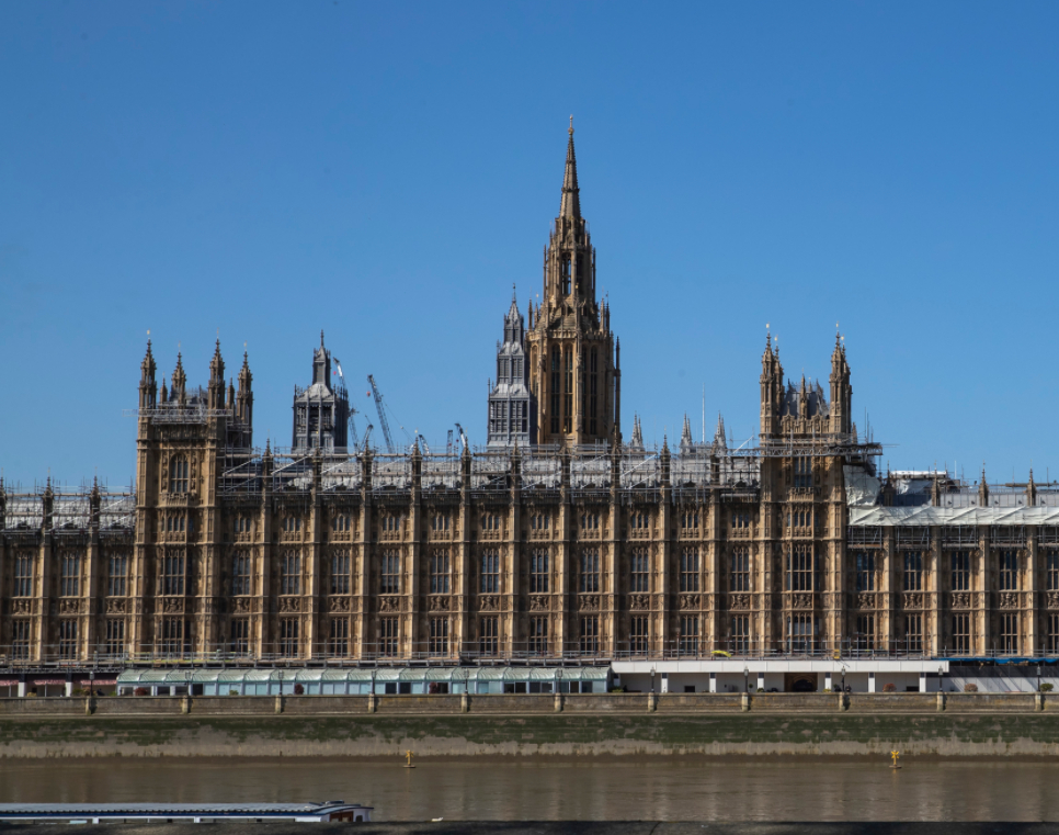 1983年英國開夏郡War-rington某學校建筑平移